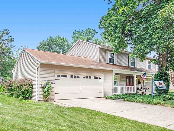 3rd image of 22935 Bradford Ct