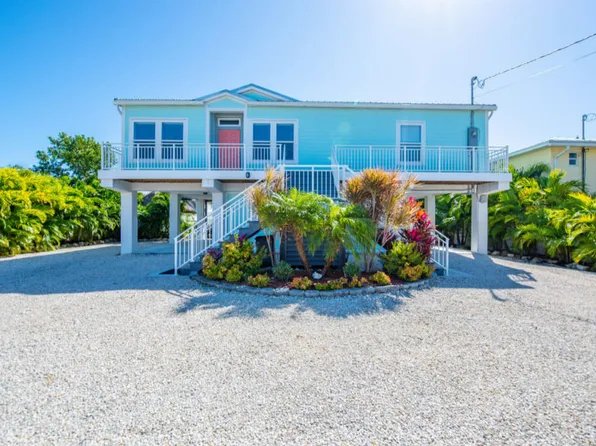 17246 Jamaica Ln, Sugarloaf Key, FL 33042