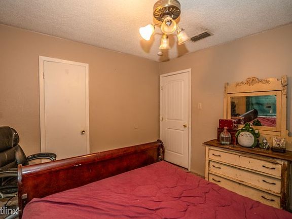 5th image of 310 Tammy Lynn Dr #A