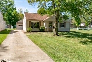 1st image of 7730 Dahlia Dr