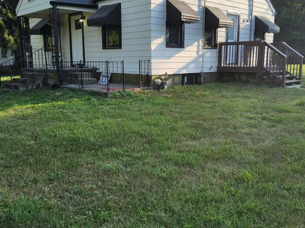 411 N Kimble Dr, Bloomington, IN 47404