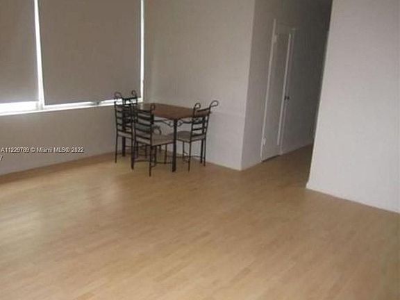 3rd image of 1000 West Ave #Bs103