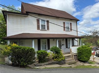 19 Studa St APT 1, Burgettstown, PA 15021