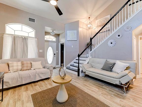 3rd image of 5203 Lions Gate Ln