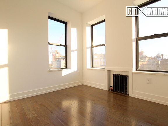 2nd image of 80 Delancey St APT 15