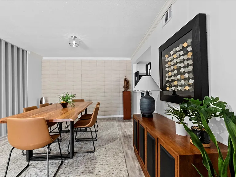 604 S Ripple Creek Dr #604 — Photo 14