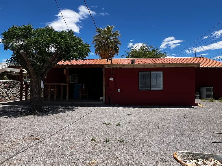 1030 Joy Ln — Photo 27