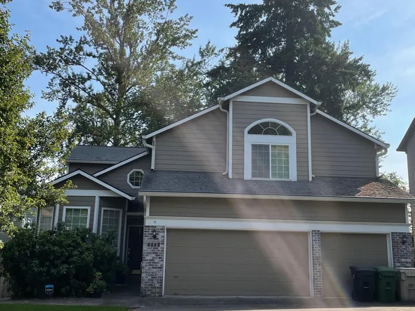 6180 Frost Ln, Lake Oswego, OR 97035