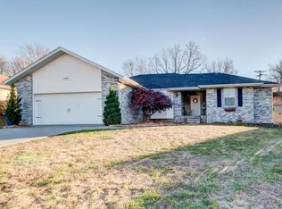 1244 Verna Ln, Nixa, MO 65714
