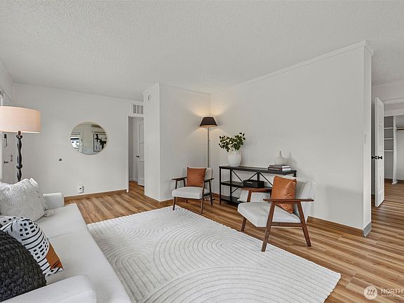 5th image of 14807 50th Avenue W
