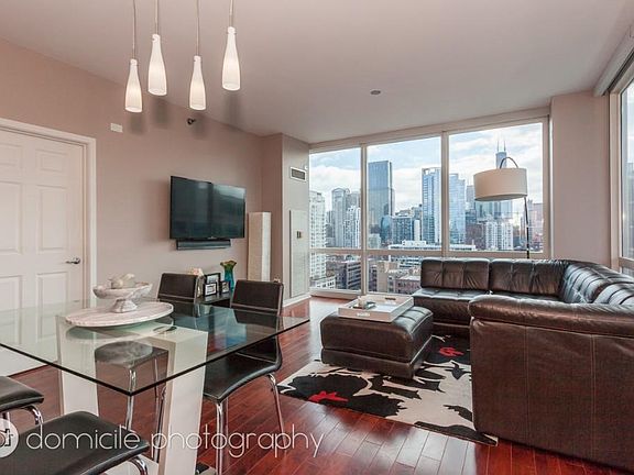 5th image of 757 N Orleans St #1711C