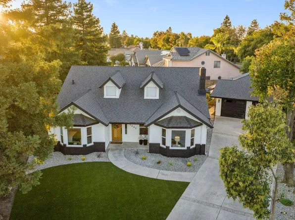 2801 S Kent Court, Visalia, CA 93277