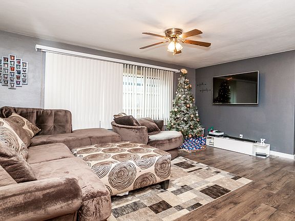 4th image of 2905 Colonial Ave