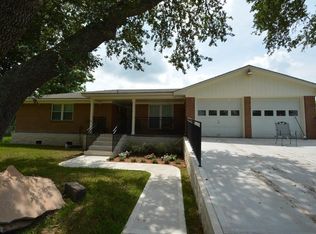 5012 Farmers Rd, Alvin, TX 77511