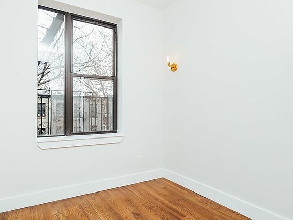 4th image of 1145 Pacific St #3FF