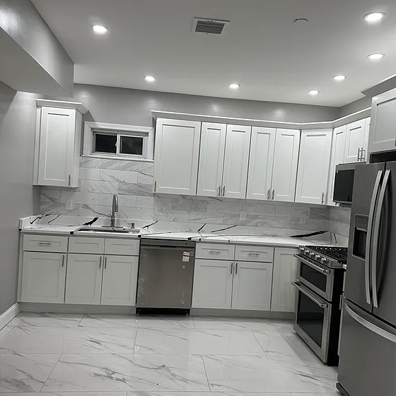 71 Hillberg Ave #1 — Photo 4