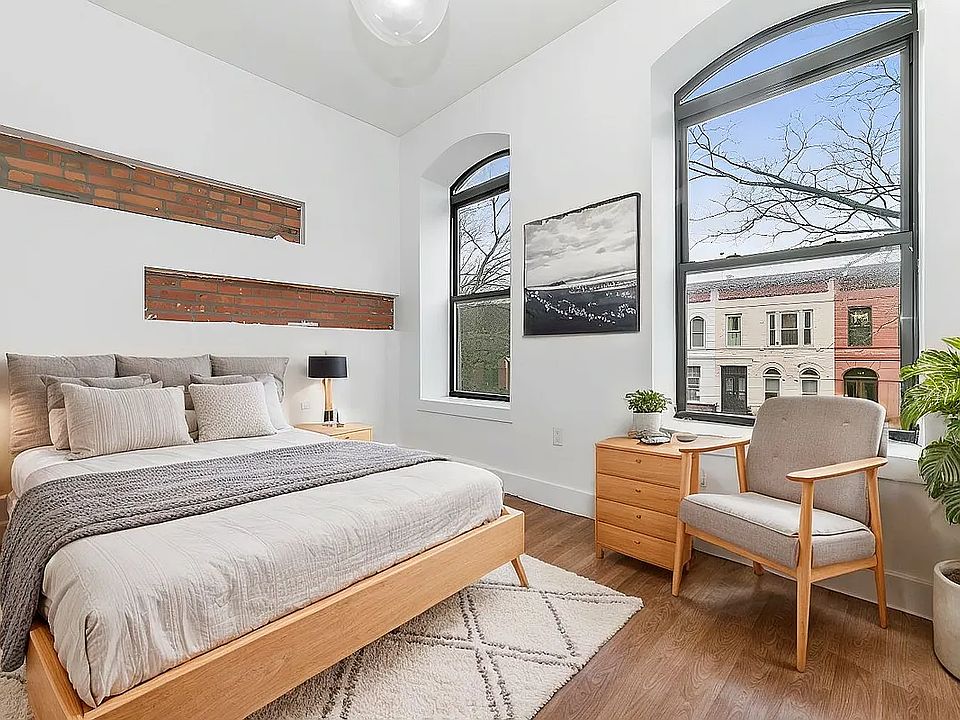 1st image of 857 Hancock St #4B