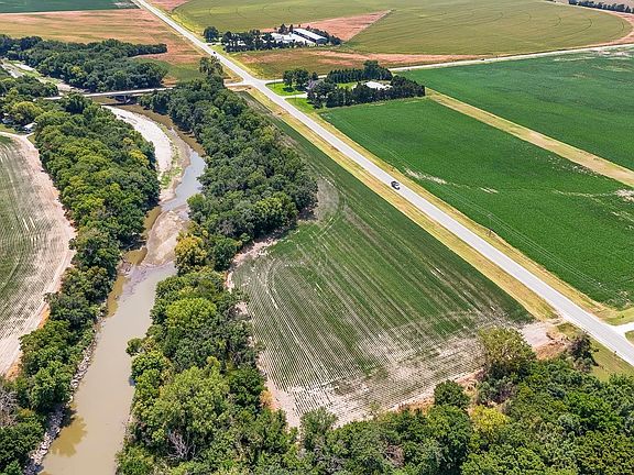 3rd image of 1117/ACRE S At Ridge Rd