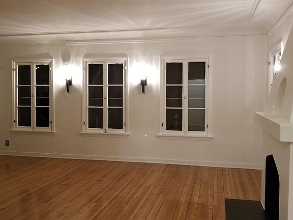 5th image of 437 S Cochran Ave #6