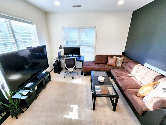 3rd image of 13380 Cleeve Hill Ct