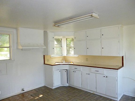 Kitchen 1st floor