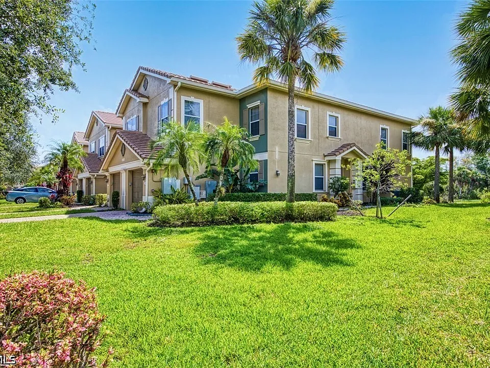3230 Cottonwood Bnd #406