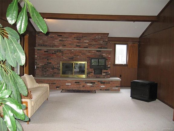 3rd image of 99 Parkledge Dr