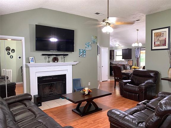 3rd image of 6521 Maryibel Cir