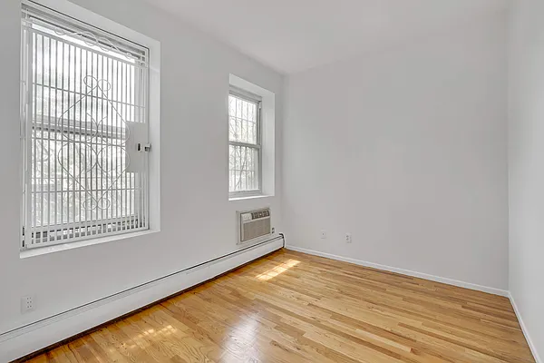 Rented by Compass | media 8