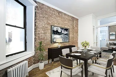 Rented by R New York