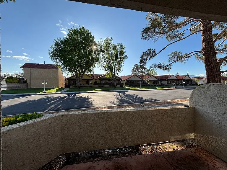 19171 Palo Verde Dr — Photo 24