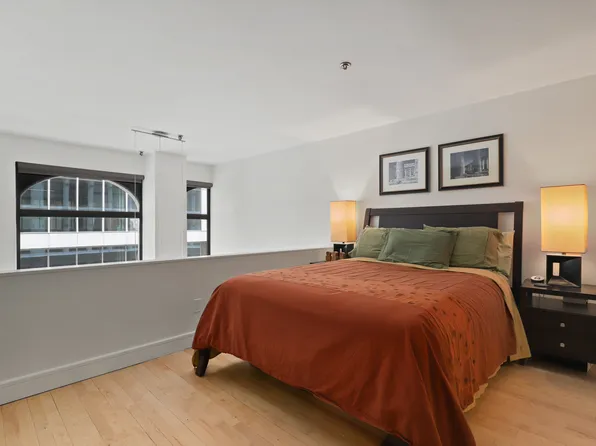 67 East 11th Street image 7 of 12