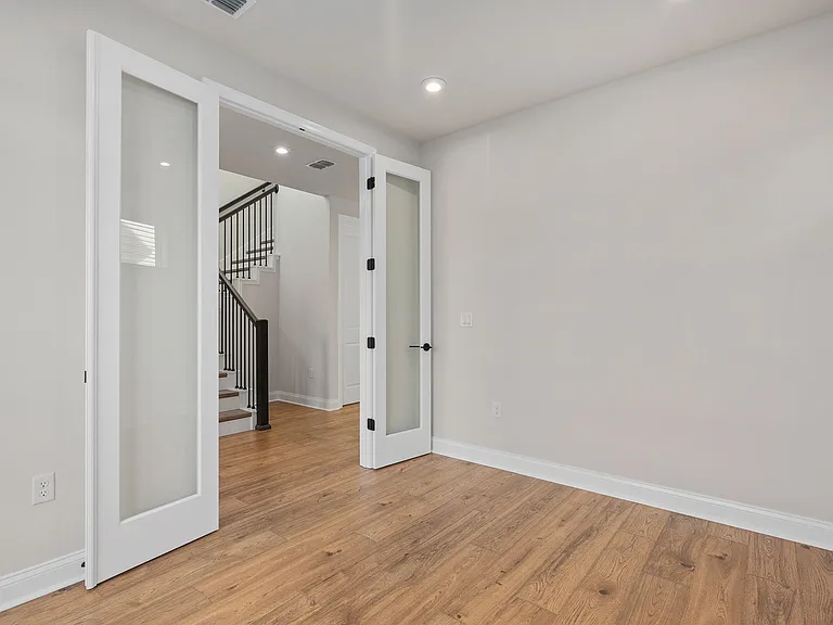 6504 Barnstorm Way — Photo 11