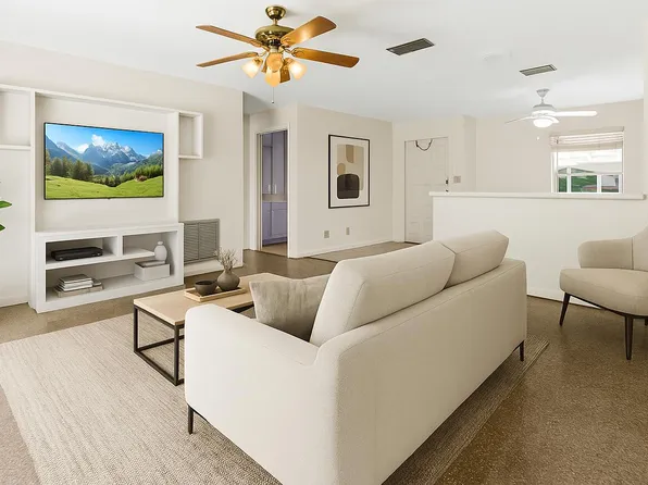 2402 Pinecrest Court, West Palm Beach, FL 33415