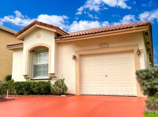 4959 Egret Ct S, Pompano Beach, FL 33073