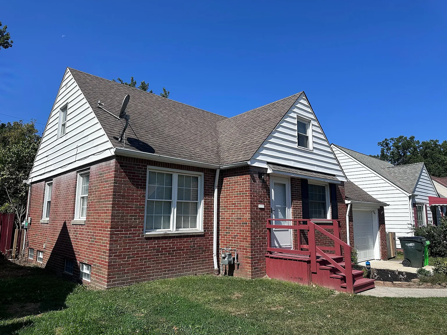 380 E 264th St photo 1