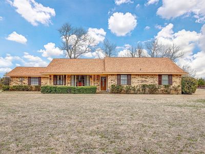 2659 Bear Creek Rd, Lancaster, TX, 75146