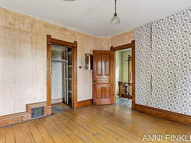 Property photo 77