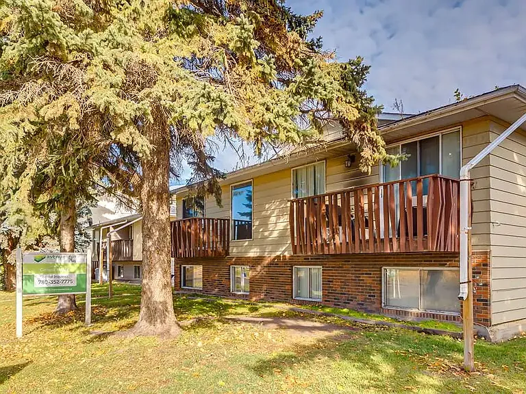 3813 53a St #3815B — Photo 14