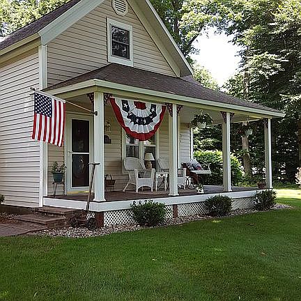 Front of house with porch