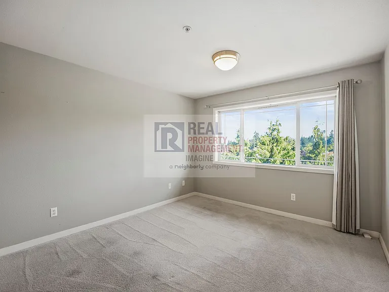 13207 97th Ave E #301 — Photo 19