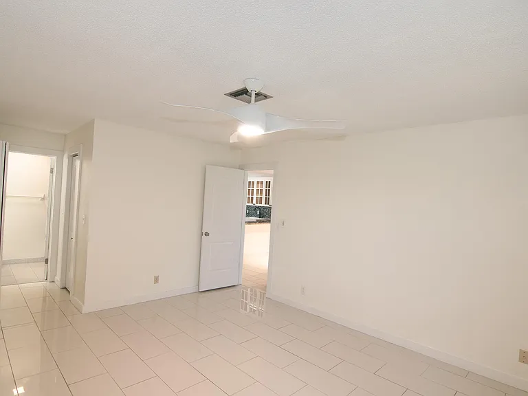 13741 Flora Pl #B — Photo 20