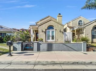 1209 Huntington St, Huntington Beach, CA 92648