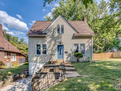 570 N Laclede Station Rd, Saint Louis, MO, 63119