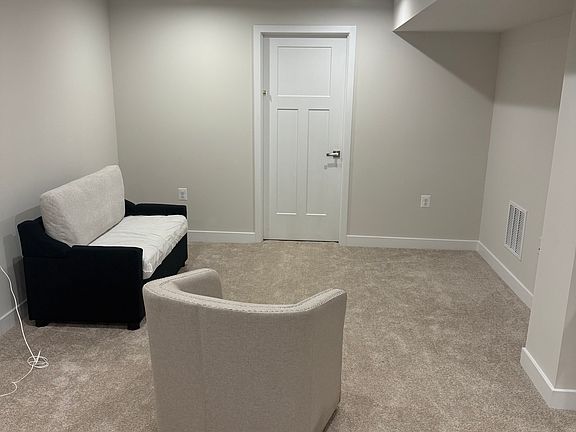 2nd image of 18423 Centennial Cir