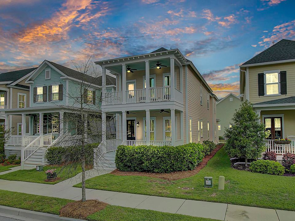 1st image of 1048 Hills Plantation Dr