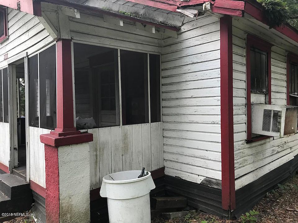 1st image of 2228 Orchard St