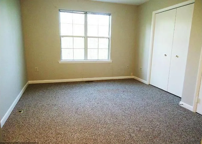 10225 Cove Ledge Ct — Photo 21