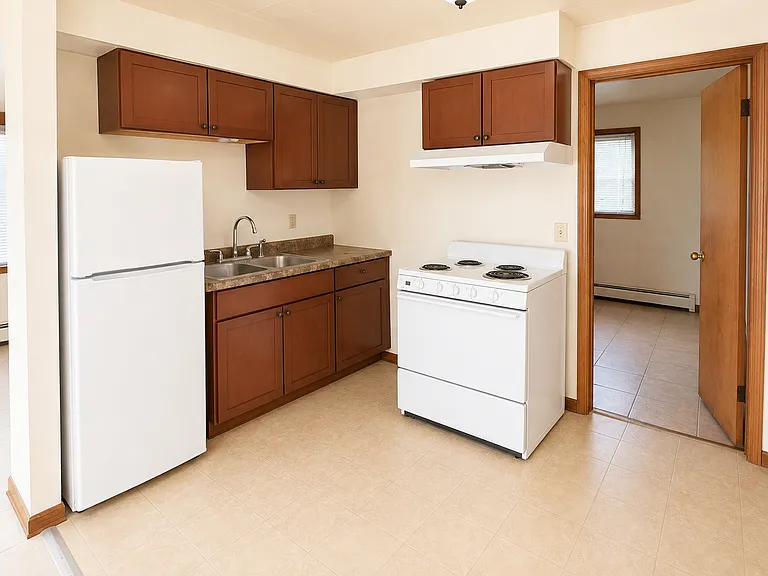 535 N Main St — Photo 13