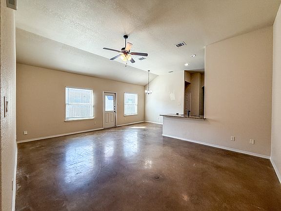 3rd image of 342 Emma Dr #2-1